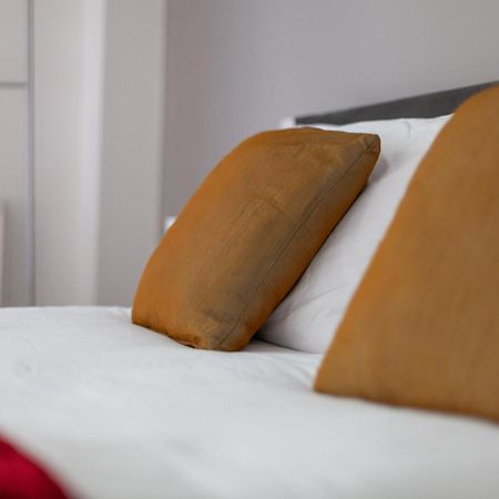 Deluxe Holborn Two Bedroom Apartment London Exterior foto